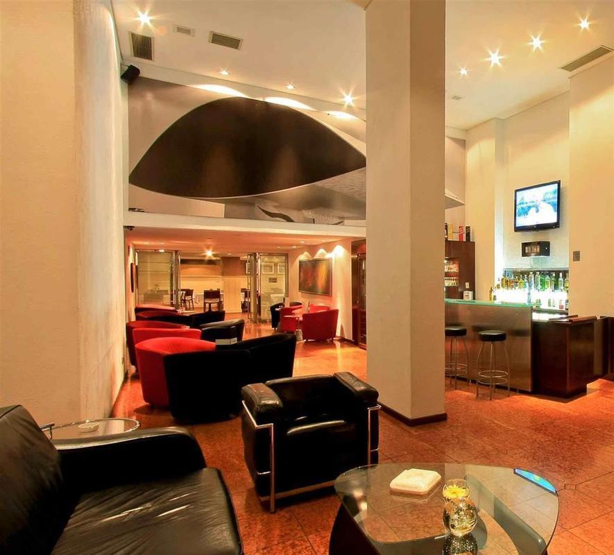 Mercure Curitiba Centro Dalaman gambar