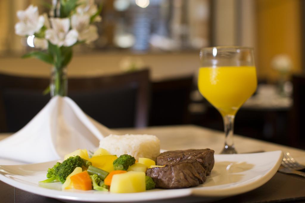 Mercure Curitiba Centro Luaran gambar