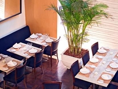 Mercure Curitiba Centro Restoran gambar